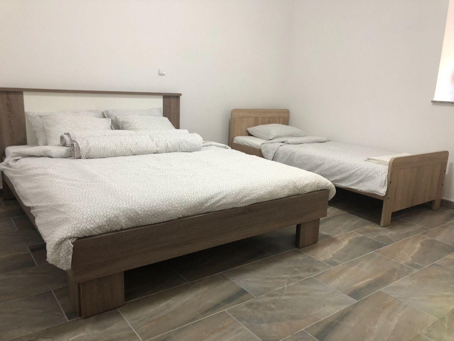 Apartments Milja - 10 M From Sea Mandre Bagian luar foto