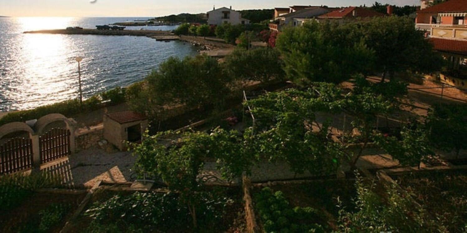 Apartments Milja - 10 M From Sea Mandre Bagian luar foto
