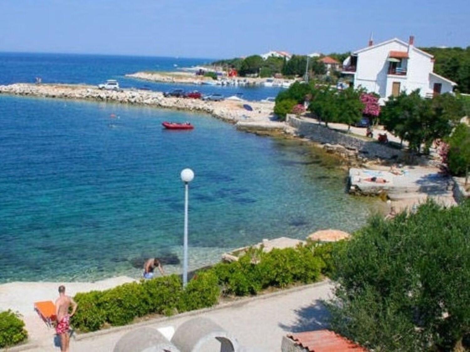 Apartments Milja - 10 M From Sea Mandre Bagian luar foto