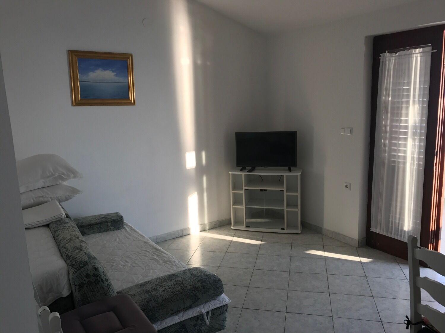 Apartments Milja - 10 M From Sea Mandre Bagian luar foto